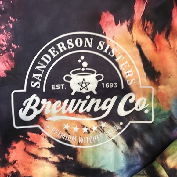 Hocus Pocus Pullover - Picture 2 of 3